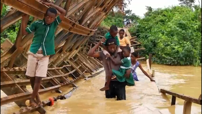 00000.00_05_19_43.Still022