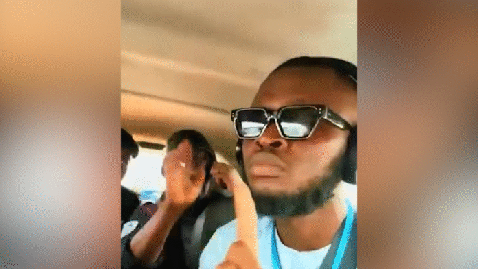 00123.00_03_19_59.Still024