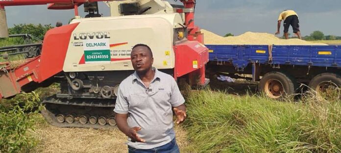 18202682451-h40o2s6eey-1001647901